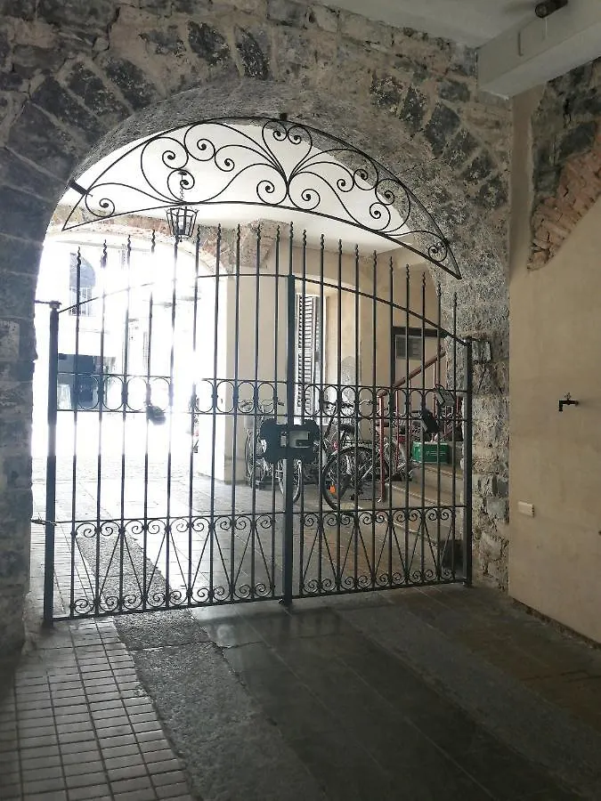 Apartament Casa Della Dama Como